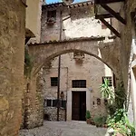 Casa Dei Priori *