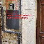 Casa Dei Priori شقة نارني