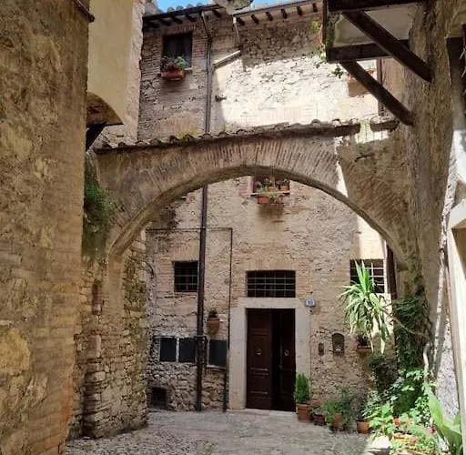 Casa Dei Priori *
