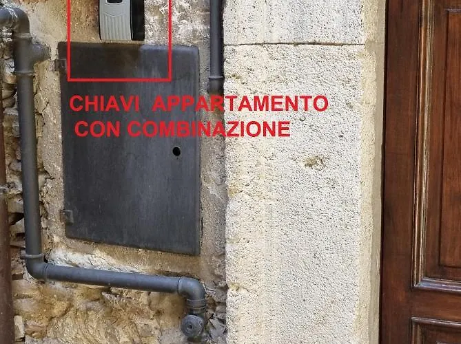 Casa Dei Priori شقة نارني